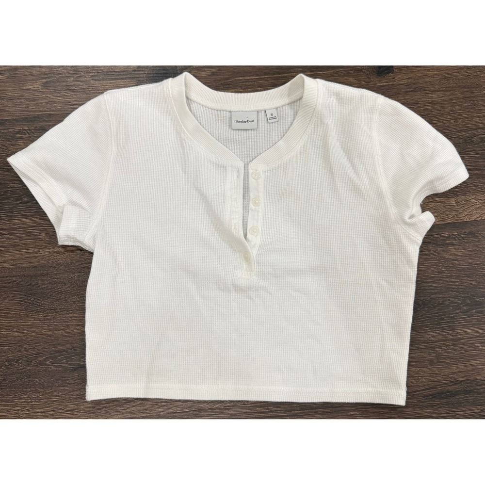 Sunday Best Aritzia Waffle Knit Henley Top Womens S White Cropped